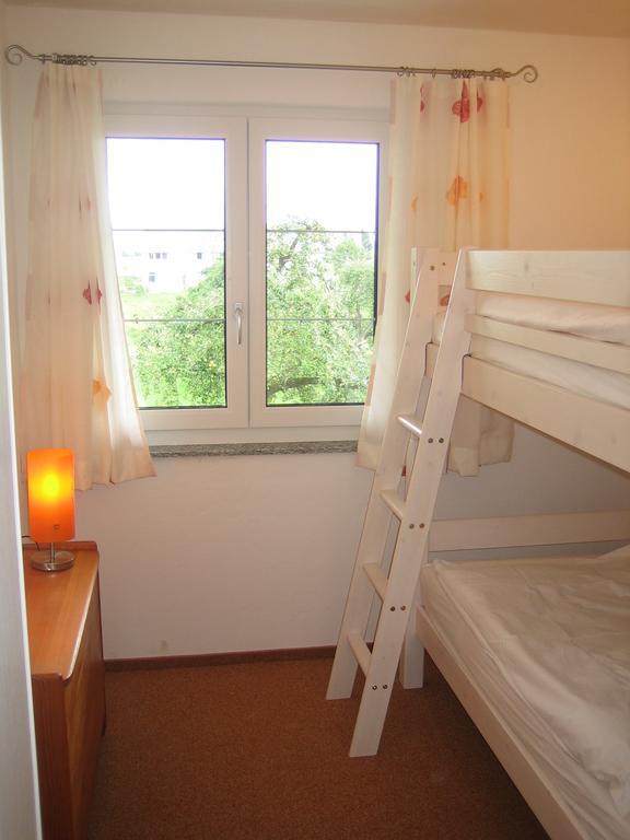 Gaestehaus Am Sonnenfeld Sommeri Room photo